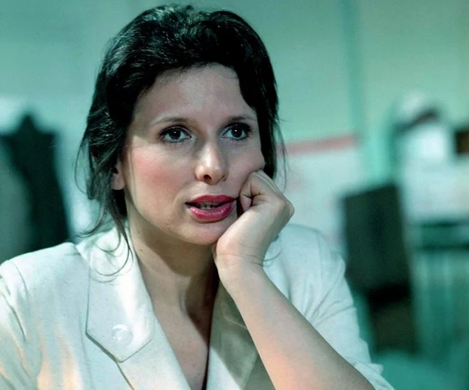 Marzena Trybała w filmie "Z soboty na poniedziałek" (1988)