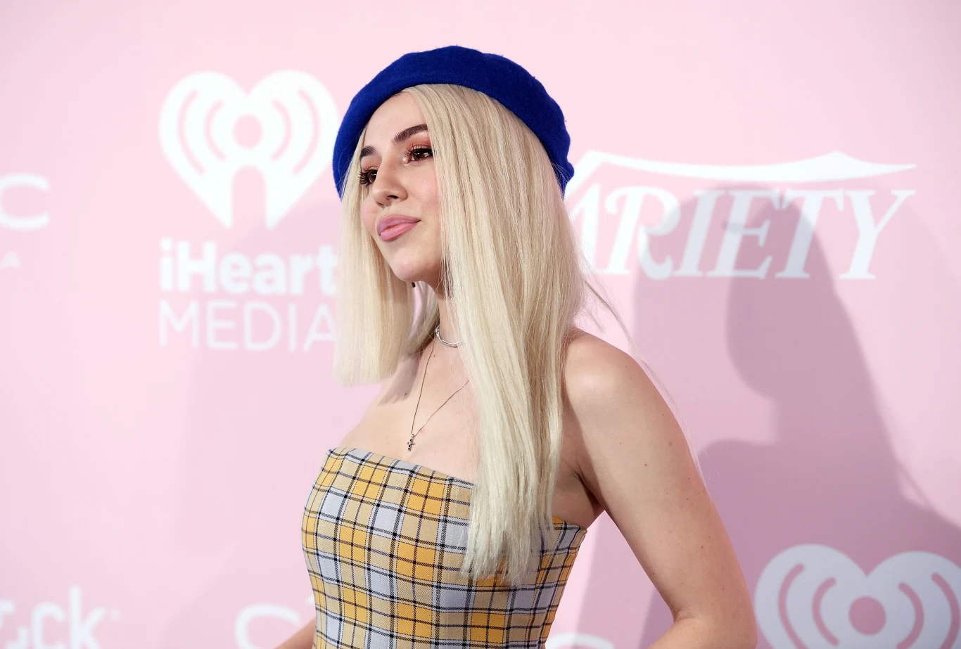 Zdolności muzyczne odziedziczyła po swojej matce, która była śpiewaczką operową. Zdolności muzyczne odziedziczyła po swojej matce, która była śpiewaczką operową.