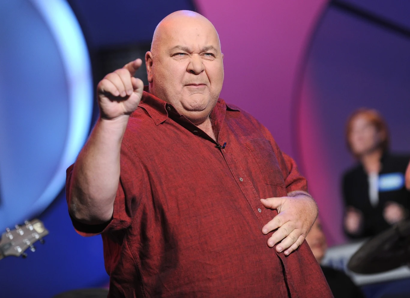 "Od czasu do czasu będę wciąż grał i pokazywał się publicznie, bo ta moja kwota to jest żenada. Artyści nie mają żadnych emerytur" - mówił "Faktowi".