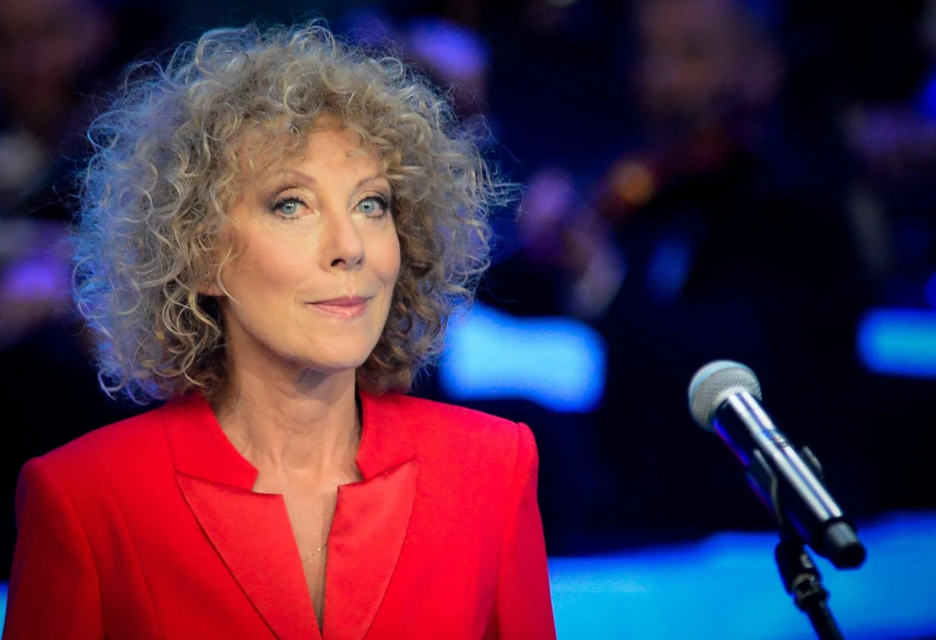 "To przestroga, dla wszystkich, którzy wpłacają jedynie minimalne składki do ZUS. Na przykład samo-zatrudnionych przedsiębiorców. Dziś korzystają z przywileju niskich składek, liczonych od 60 proc. średniego wynagrodzenia. Ale odpowiednio niska będzie w przyszłości ich emerytura" - komentował emerytury gwiazd dla WP Wojciech Andrusiewicz, rzecznik prasowy ZUS. Na zdjęciu Alicja Majewska.