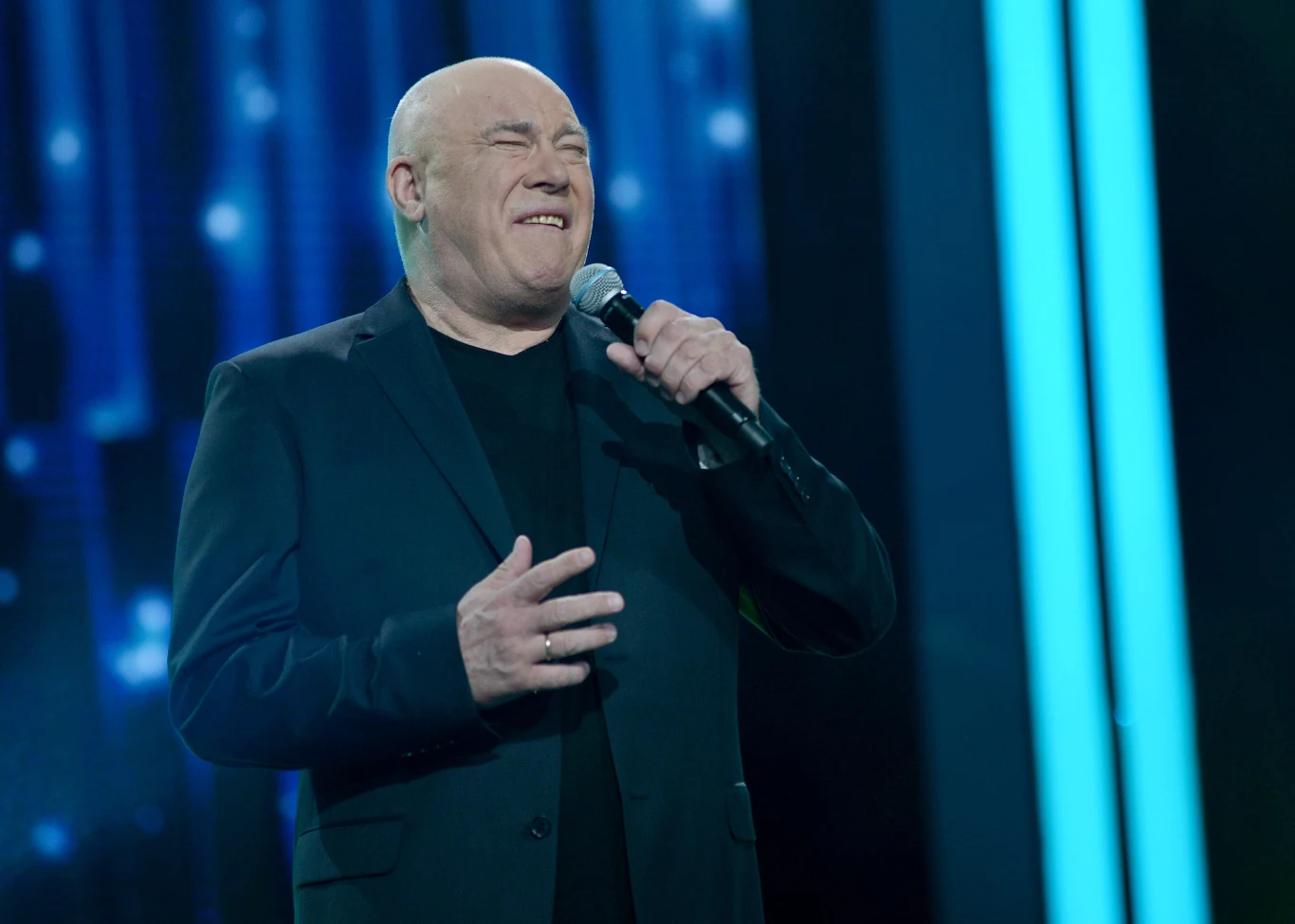 Wokalista może liczyć jednak na dodatkowy zarobek niezwiązany ze swoją karierę muzyczną. Rynkowski zarabia dzięki lokalowi, który oddał na wynajem centrum rehabilitacyjnemu. 