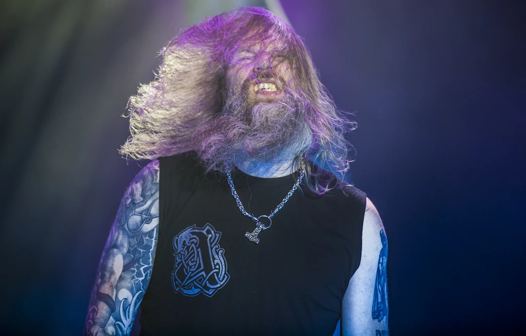 Johan Hegg (Amon Amarth) w akcji