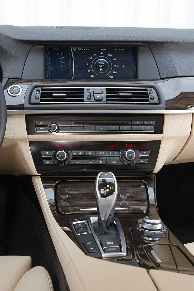 BMW serii 5 F10 (2010-2017) 