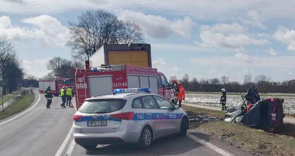 W wypadku zginęło dwoje dzieci, ich matka została ranna W wypadku zginęło dwoje dzieci, ich matka została ranna