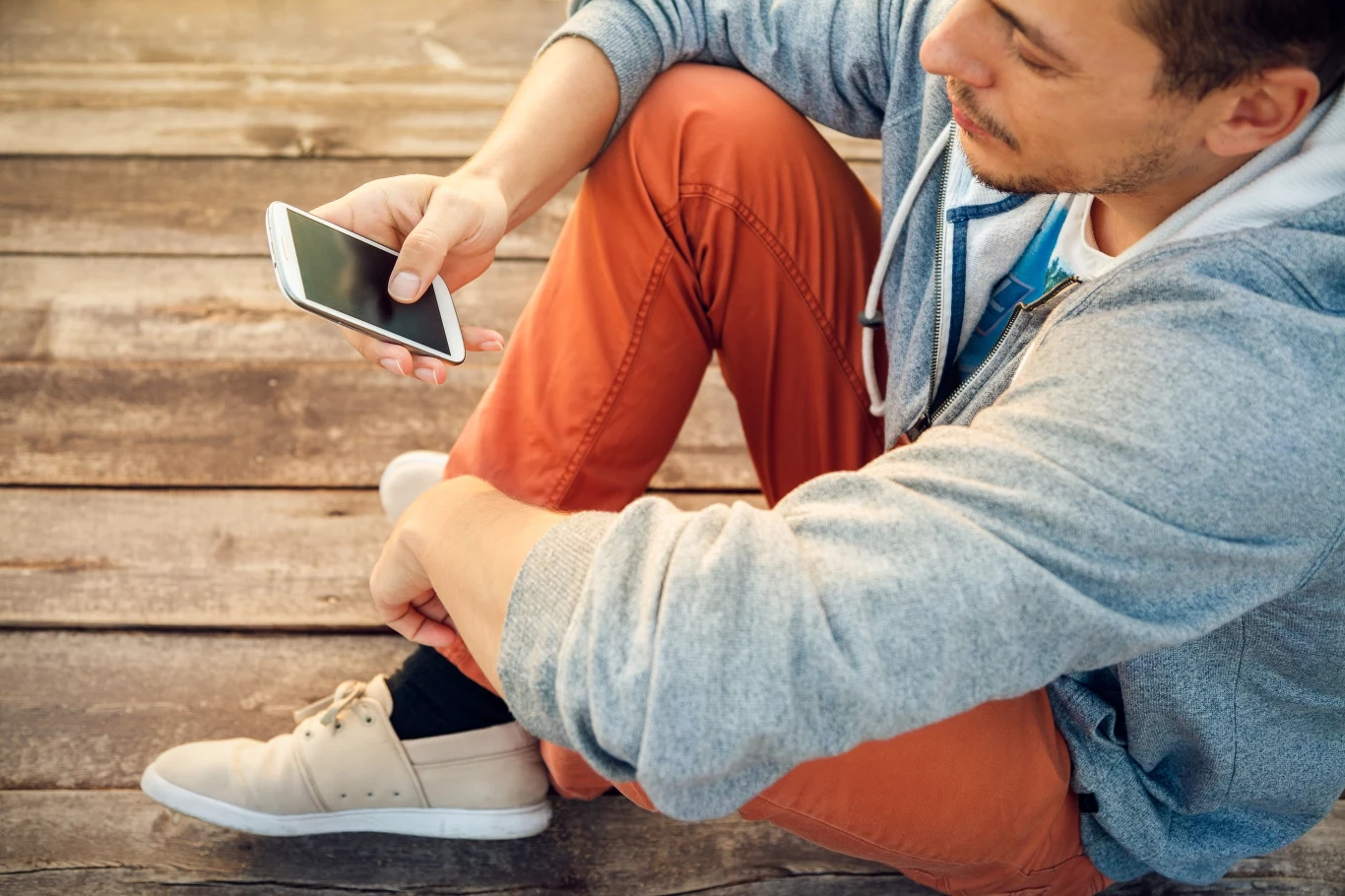 Jak ustawić polskie znaki w telefonie? Jak ustawić polskie znaki w telefonie?