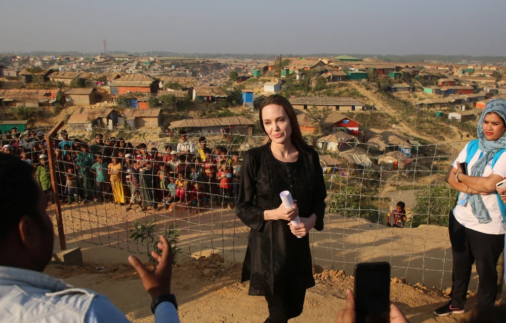 Angelina Jolie Angelina Jolie