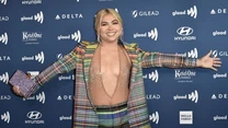 Hayley Kiyoko na GLAAD Media Awards