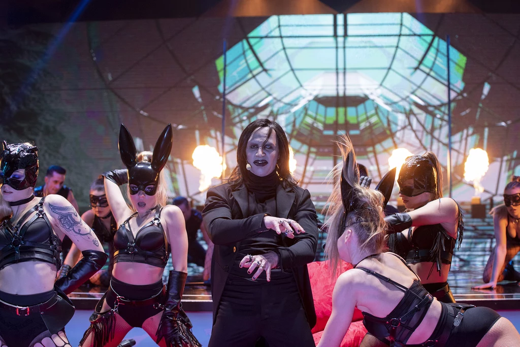 Staszek Karpiel-Bułecka jako Marilyn Manson w "Twoja twarz brzmi znajomo"