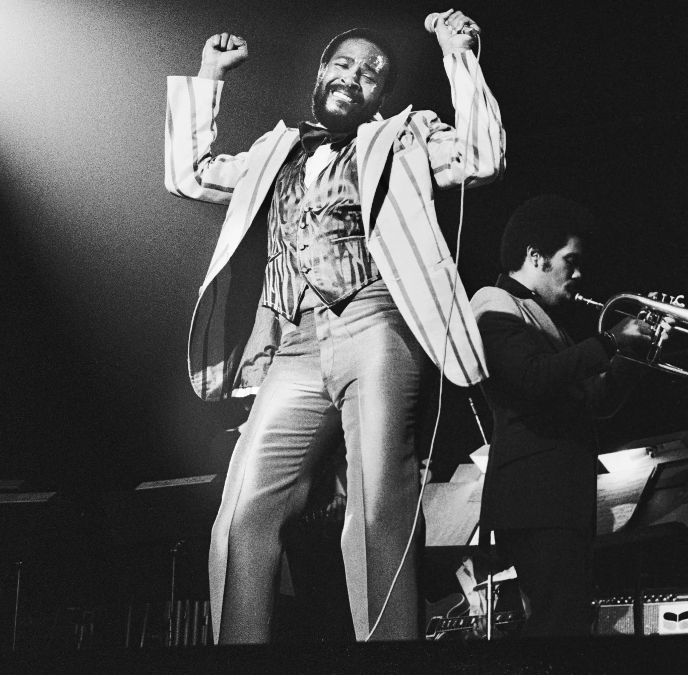 Po sukcesie płyty Gaye znalazł się na okładce najważniejszego amerykańskiego magazynu muzycznego "Rolling Stone". Redaktorzy pisma wybrali "What's Going On" najlepszym albumem 1971 roku.