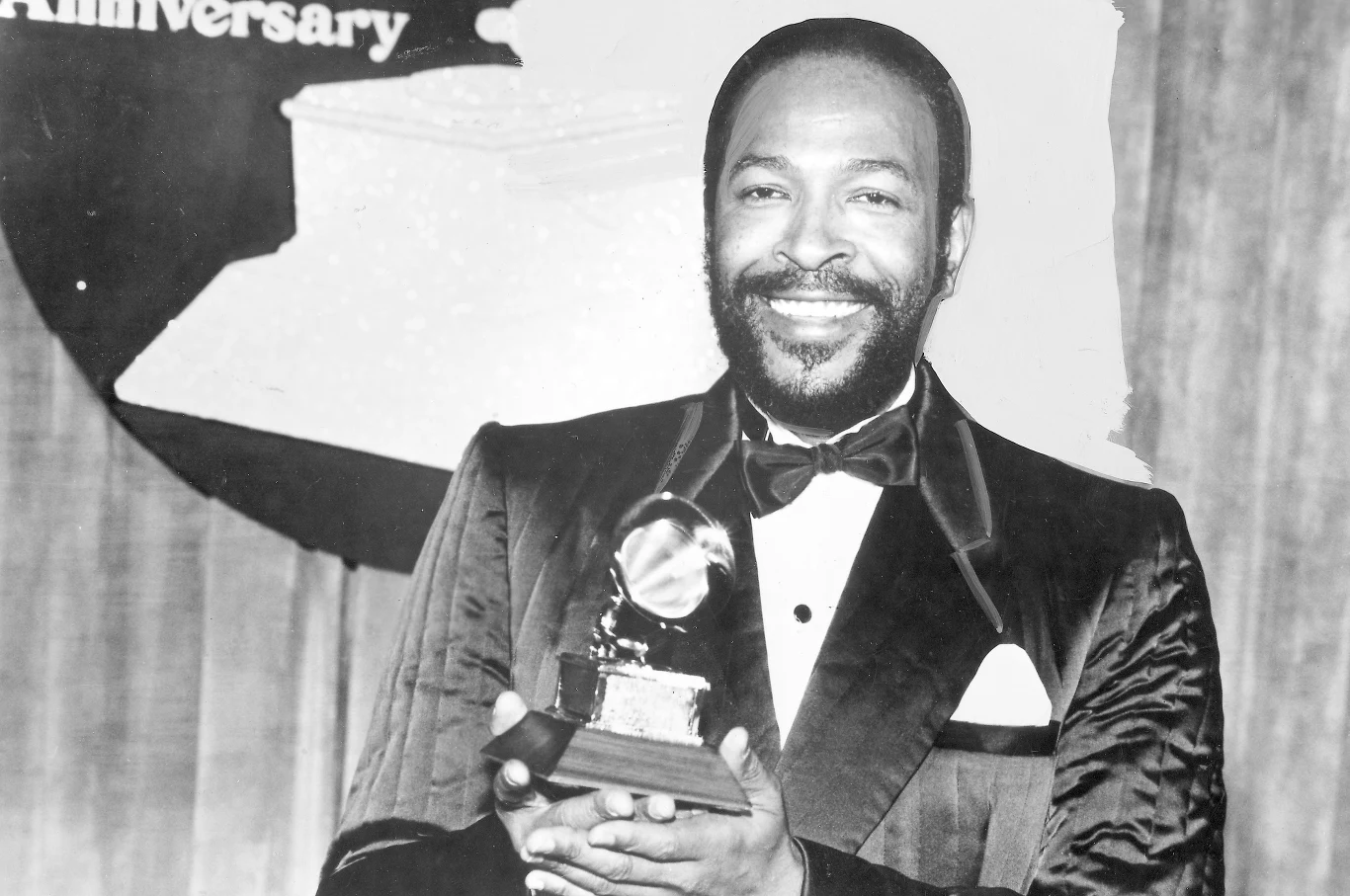 W 1983 roku Gaye zdobył nagrodę Grammy za utwór "Sexual Healing" z płyty "Midnight Love".