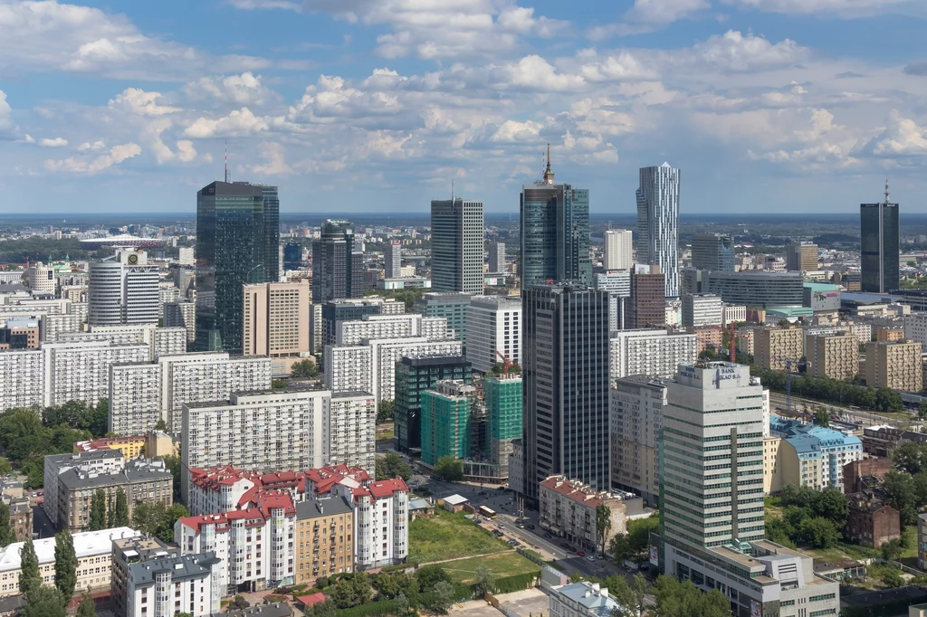 Wieżowce w centrum Warszawy Wieżowce w centrum Warszawy