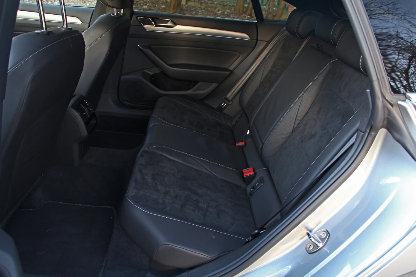 Volkswagen Arteon 2.0 TDI R-Line