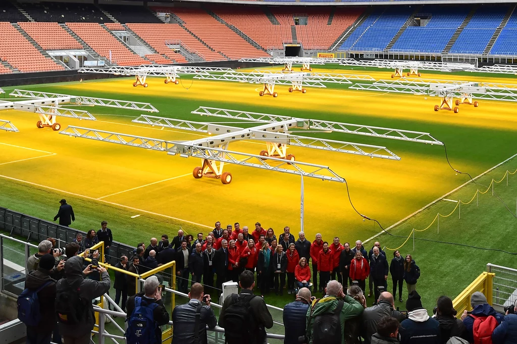 Stadion Giuseppe Meazzy, na którym mecze domowe rozgrywa Inter Mediolan Stadion Giuseppe Meazzy, na którym mecze domowe rozgrywa Inter Mediolan