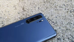 Huawei delikatnie naśmiewa się z Samsunga