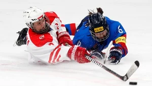 Karolina Późniewska  i Choi Yun-ha