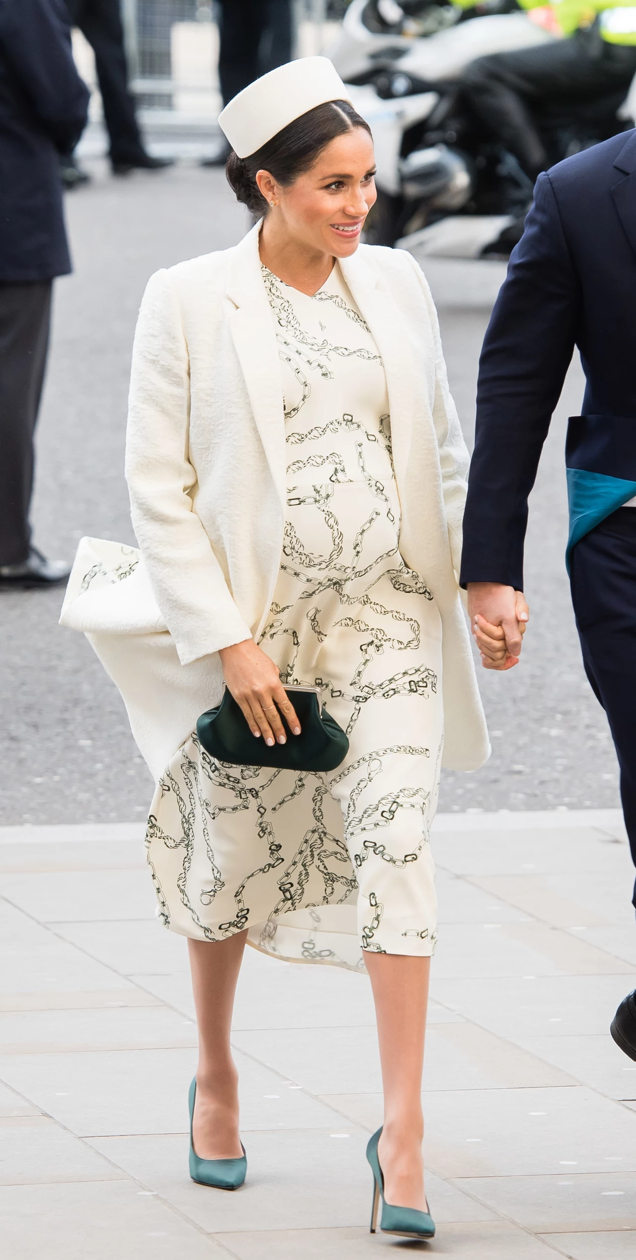 W sukience od Victorii Beckham podczas uroczystości w opactwie Westminster. 
