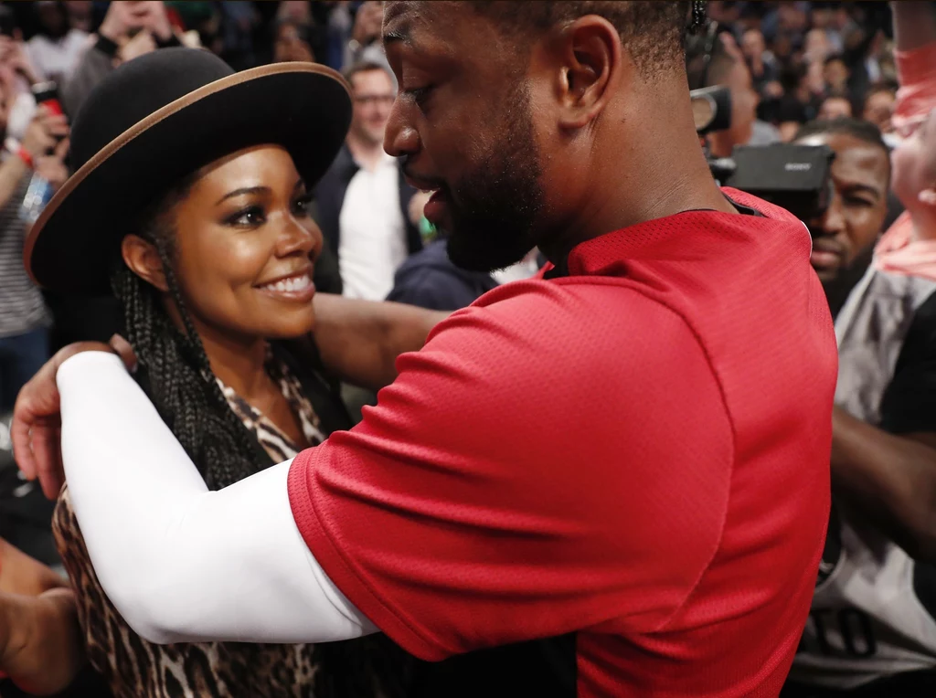 Gabrielle Union i jej mąż Dwyane Wade tuż po meczu. Gabrielle Union i jej mąż Dwyane Wade tuż po meczu.