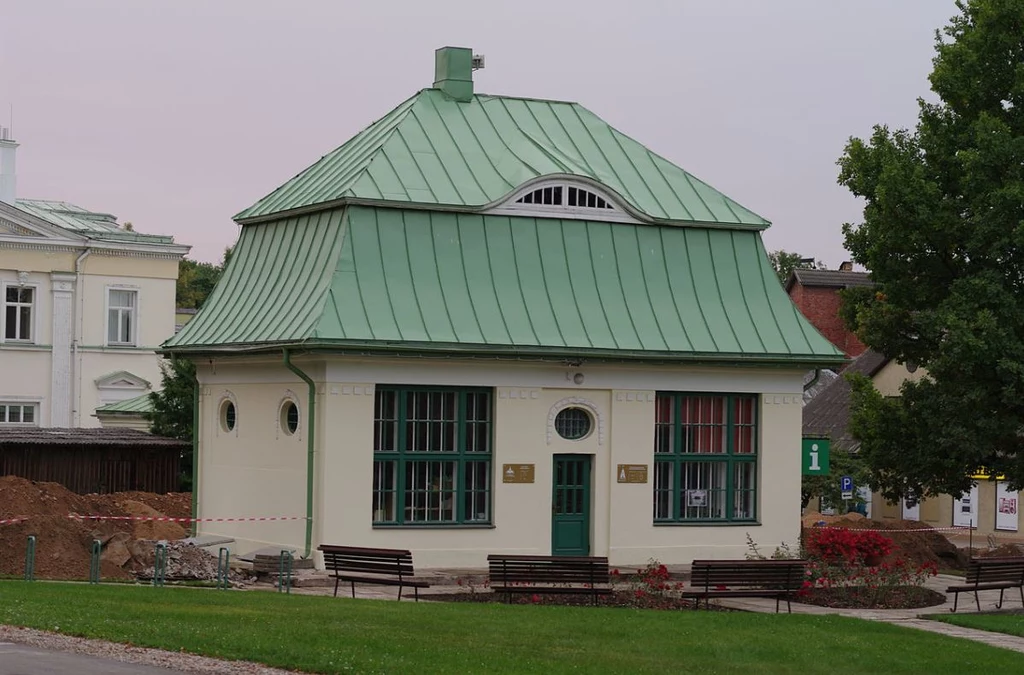 Muzeum Biblii w Alūksne. Można w nim zobaczyć najstarsze przekłady Biblii na język łotewski