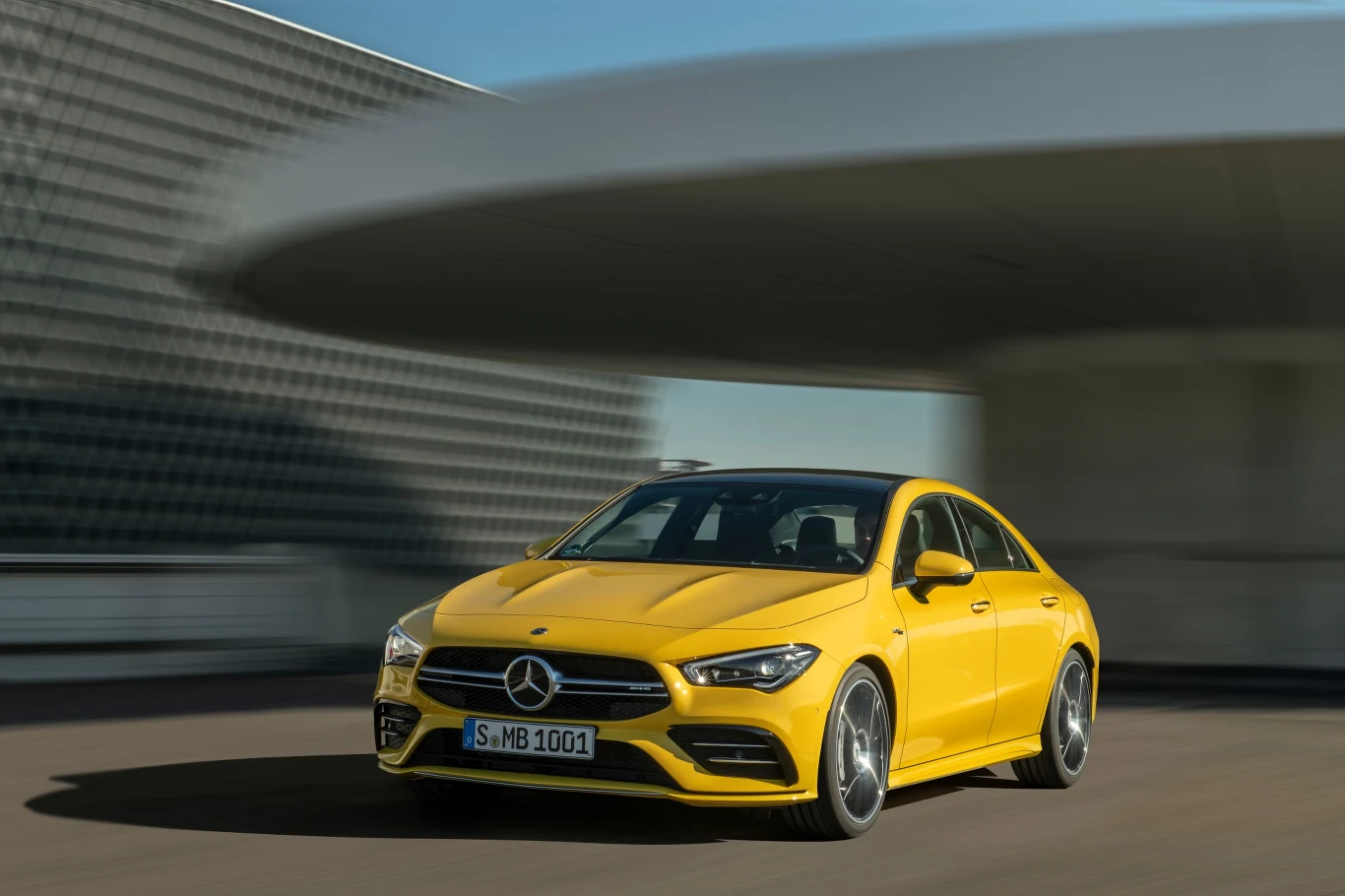 Mercedes-AMG CLA 35 4MATIC Mercedes-AMG CLA 35 4MATIC
