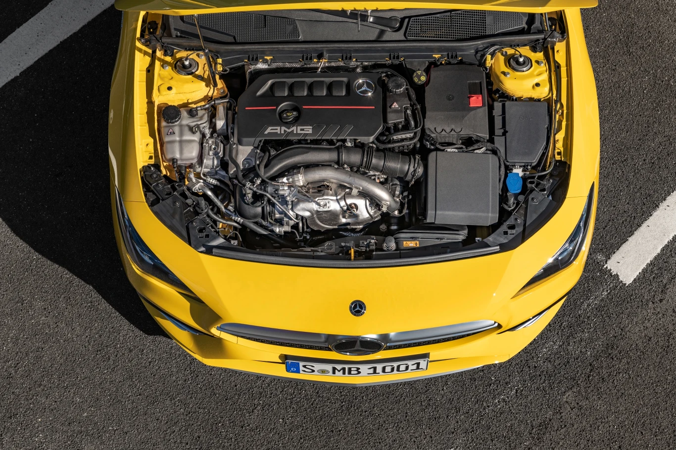 Mercedes-AMG CLA 35 4MATIC Mercedes-AMG CLA 35 4MATIC