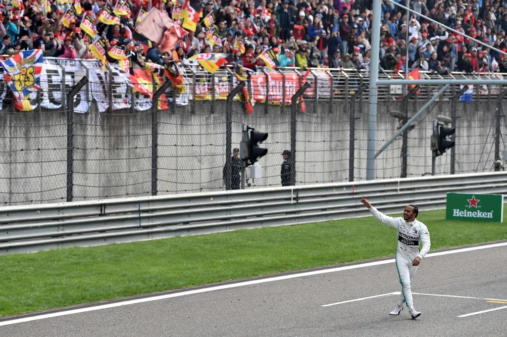 Ostatnie Grand Prix Chin w Szanghaju wygrał Lewis Hamilton Ostatnie Grand Prix Chin w Szanghaju wygrał Lewis Hamilton