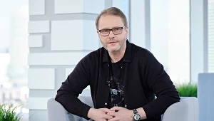 Mój zawód to nie powód, żeby zachowywać się wyniośle - przekonuje Artur Żmijewski