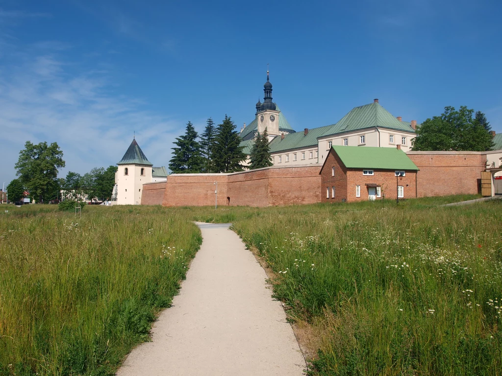 Leżajsk, Bazylika Zwiastowania Marii Panny