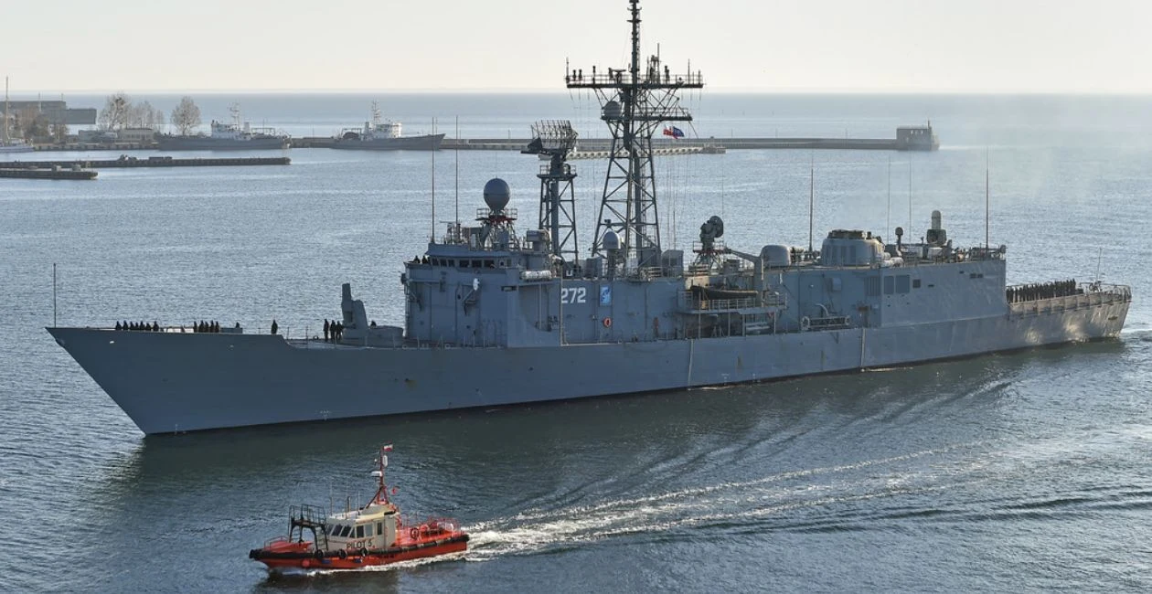 Fregata rakietowa ORP "Gen. Kazimierz Pułaski" po dziesięciu latach przerwy wróciła do Sił Odpowiedzi NATO Fregata rakietowa ORP "Gen. Kazimierz Pułaski" po dziesięciu latach przerwy wróciła do Sił Odpowiedzi NATO