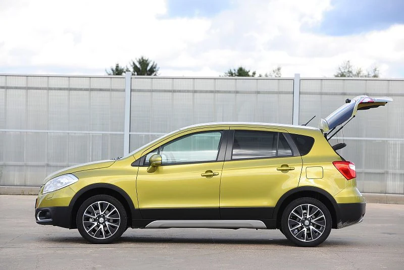 Suzuki SX4 S-Cross (2013-) 