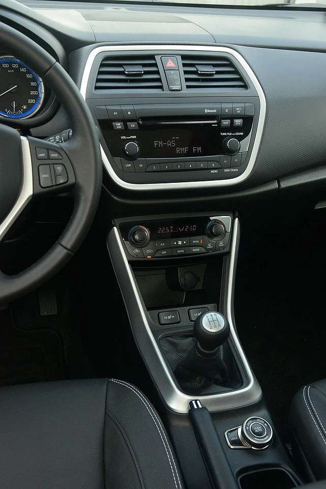 Suzuki SX4 S-Cross (2013-) 
