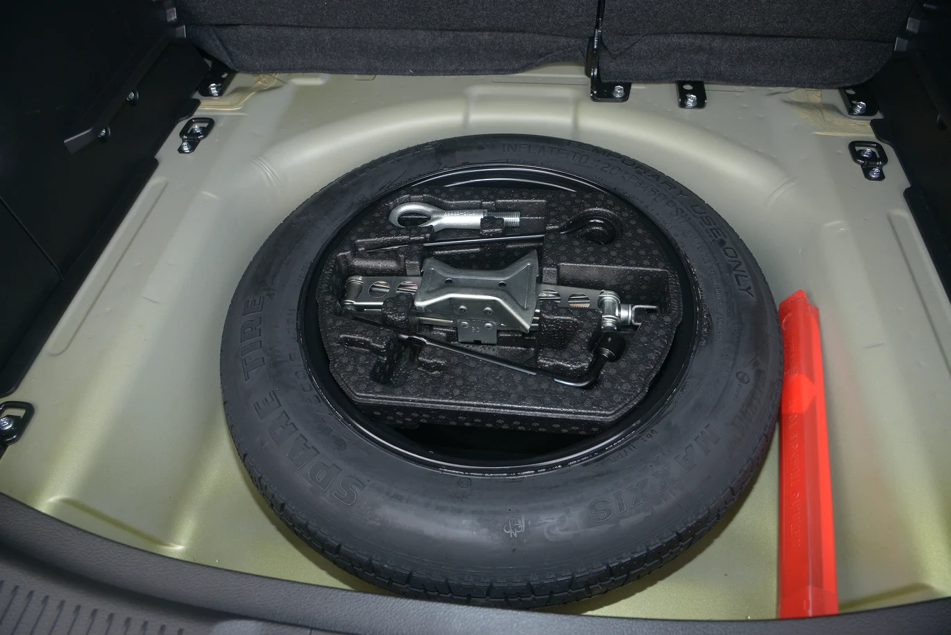 Suzuki SX4 S-Cross koło zapasowe