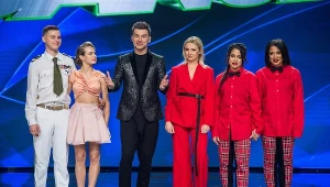 "Dance, Dance, Dance": Finaliści i prowadzący show, fot. Natasza Młudzik / Waldemar Kompała