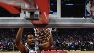 Kevin Durant wsiadł do "windy" i nikt go nie dosięgnął