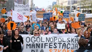 Ogolnopolska Manifestacji dla Szkoły - marsz dla wszystkich osób pracujących w polskich szkolach