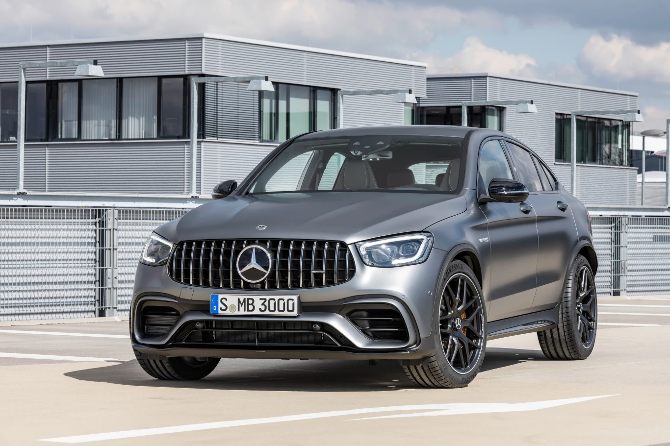 Mercedes-AMG GLC 63 4MATIC+ Mercedes-AMG GLC 63 4MATIC+