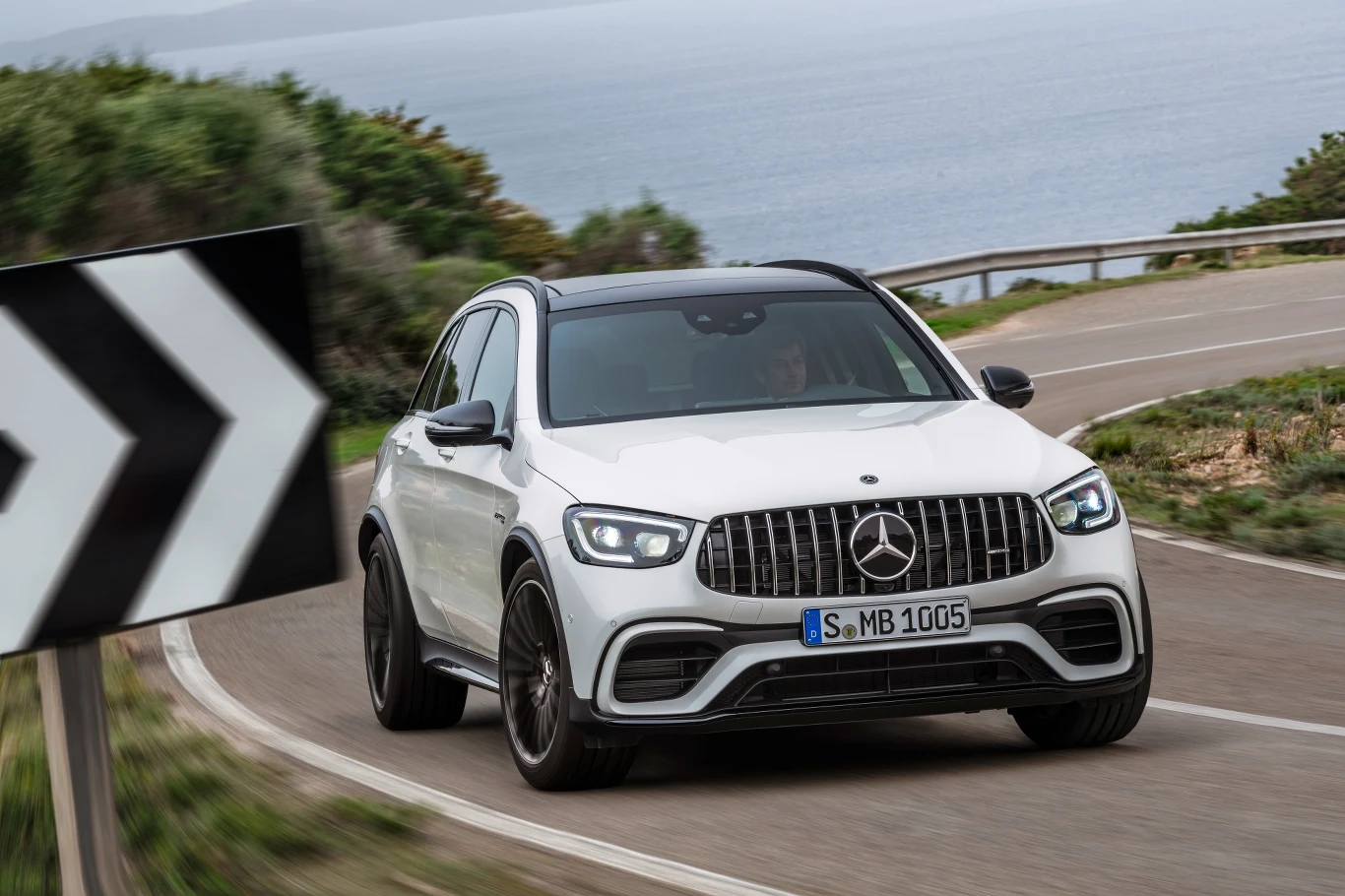 Mercedes-AMG GLC 63 4MATIC+ Mercedes-AMG GLC 63 4MATIC+