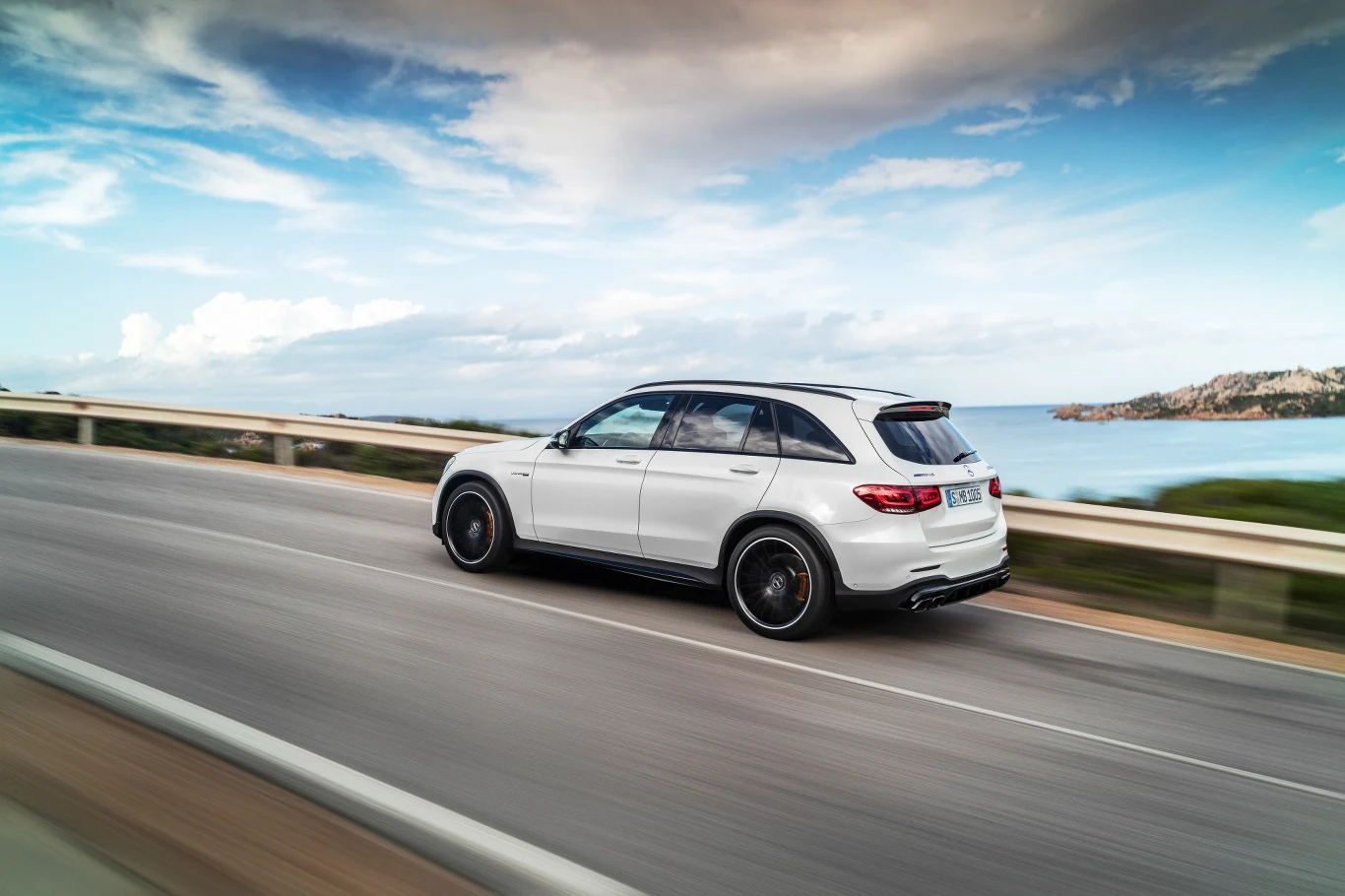 Mercedes-AMG GLC 63 4MATIC+ Mercedes-AMG GLC 63 4MATIC+