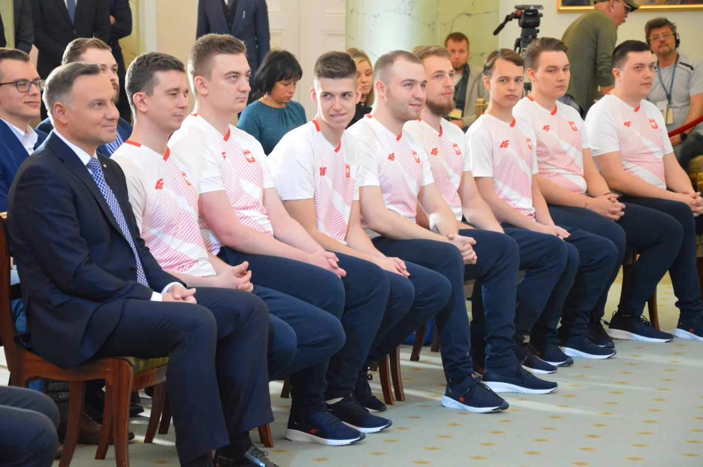 Ponadto poznaliśmy jej kapitana, którym został zawodnik na co dzień reprezentujący Legię eSports – Miłosz „Miłosz93” Bogdanowski.