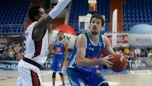 Josip Sobin (z piłką)