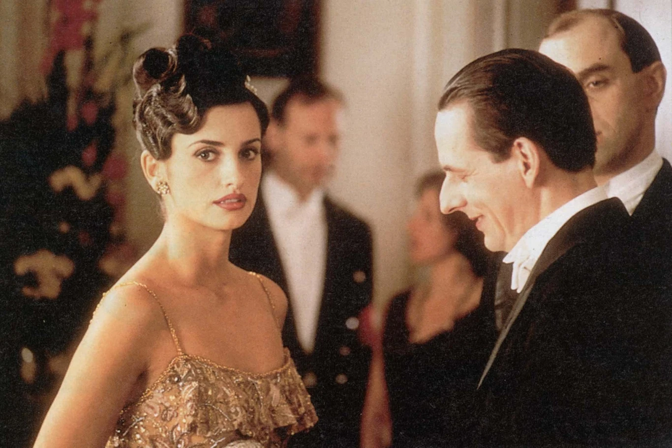 Po raz trzeci stanęła przed kamerą Fernando Trueby przy okazji "Dziewczyny marzeń" (1998), opowiadającej o ekipie filmowej z Hiszpanii, która w 1938 roku przyjeżdża do Berlina, by nakręcić andaluzyjski musical.