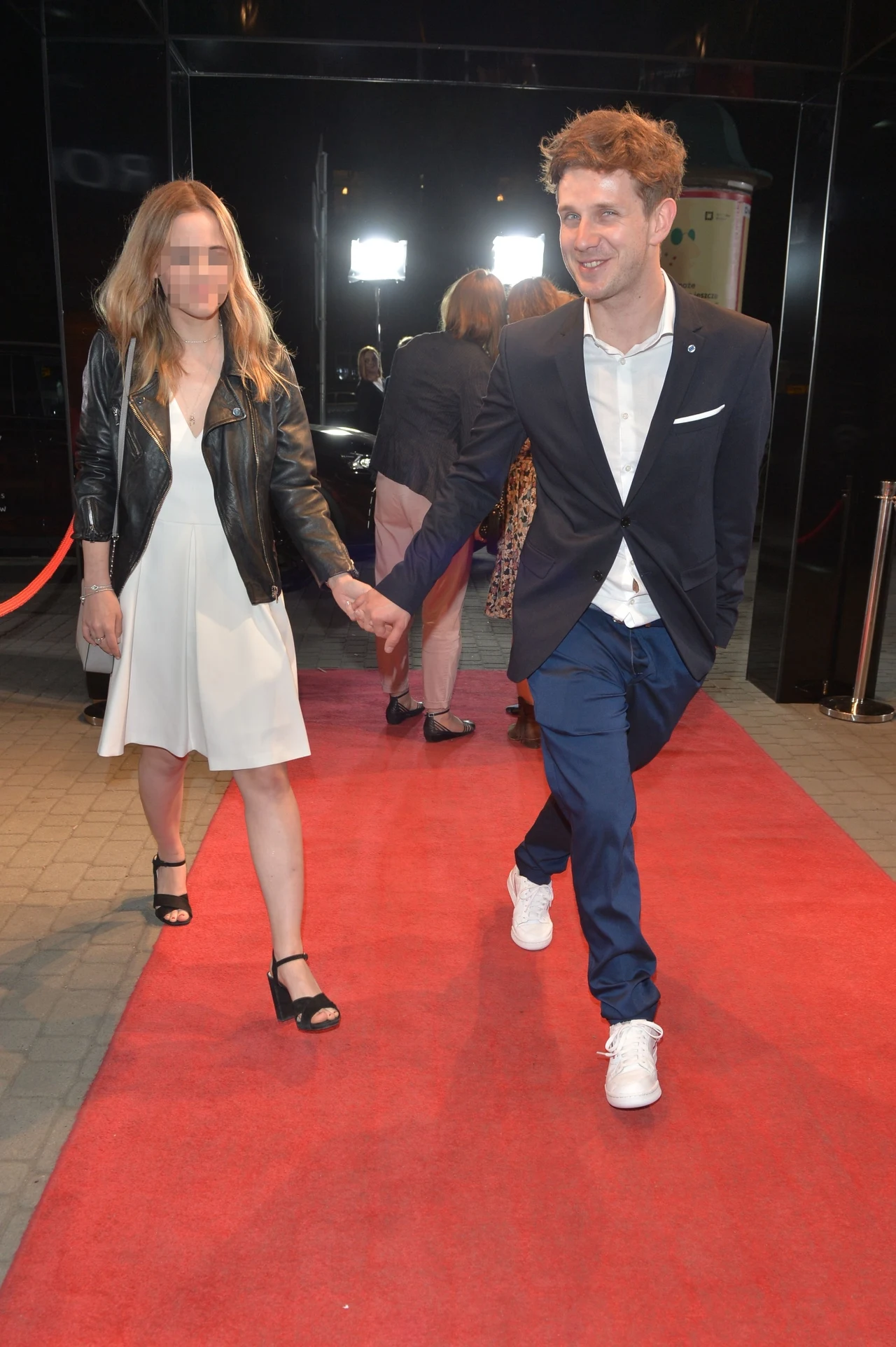 Antek Królikowski z nową dziewczyną. To coś poważnego? Antek Królikowski z nową dziewczyną. To coś poważnego?