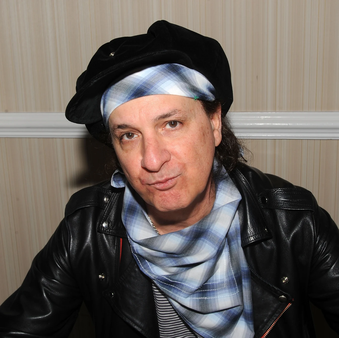 Sylvain Sylvain (New York Dolls) walczy z rakiem Sylvain Sylvain (New York Dolls) walczy z rakiem