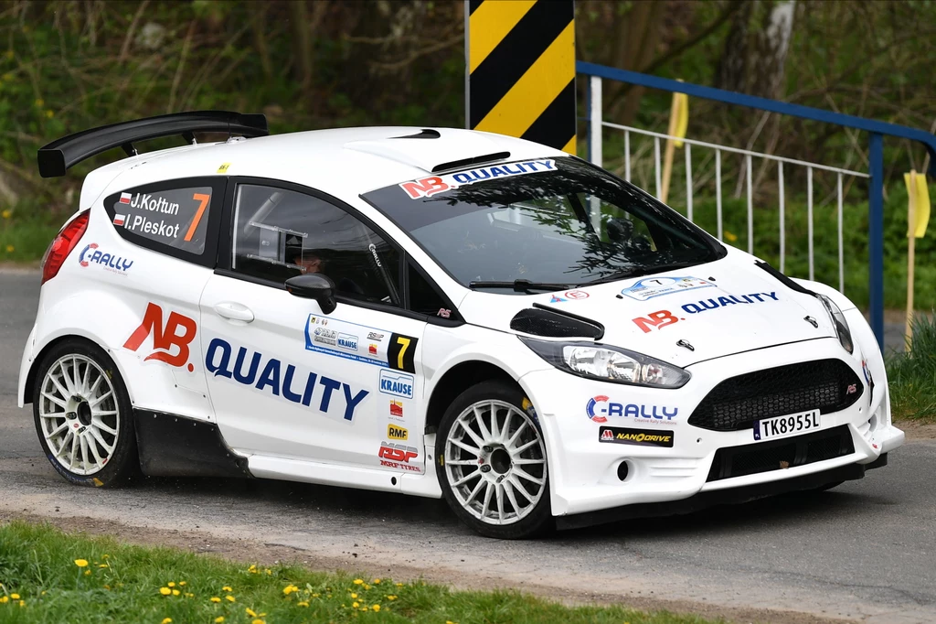 Skradziony Ford Fiesta R5