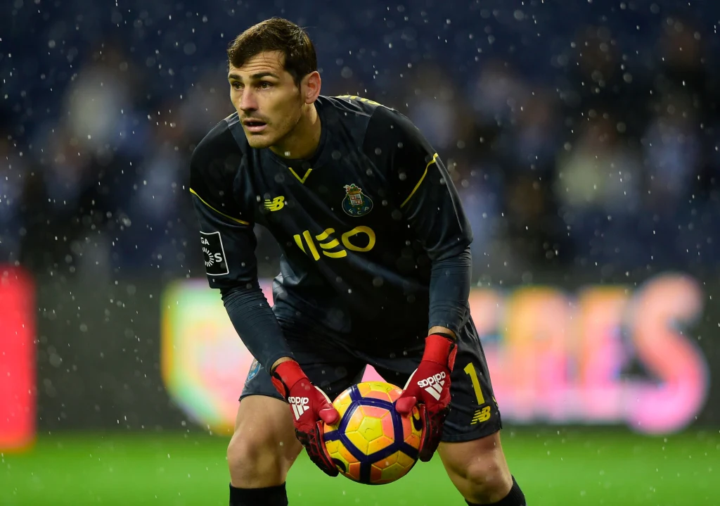 Iker Casillas. Wróci jeszcze na boisko?