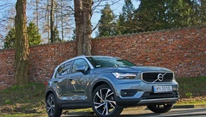 Volvo XC40 D4 - trochę miejskie, a trochę uniwersalne