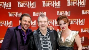 Meat Loaf (w środku) ma problemy z poruszaniem się