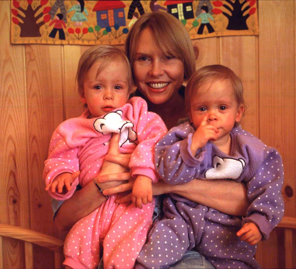 Ewa Błaszczyk z córkami Ewa Błaszczyk z córkami