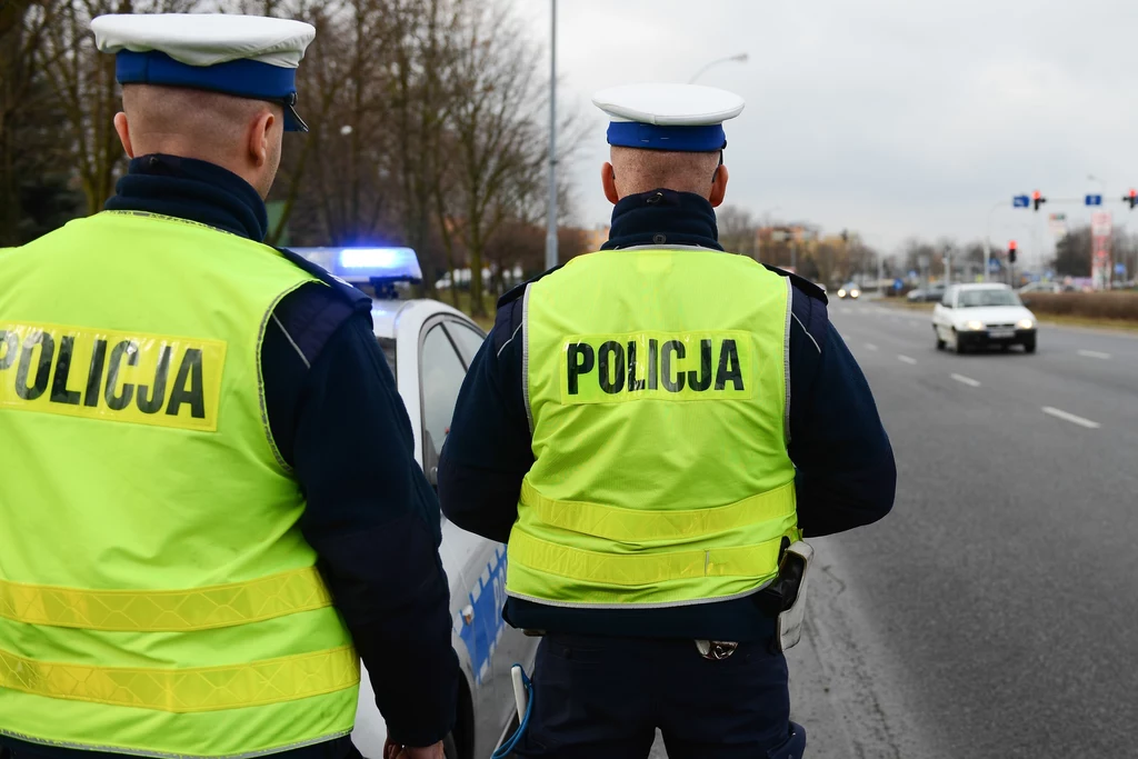 Prędkość to fetysz. A może polscy kierowcy są po prostu źle szkoleni i jeżdżą po złych drogach?