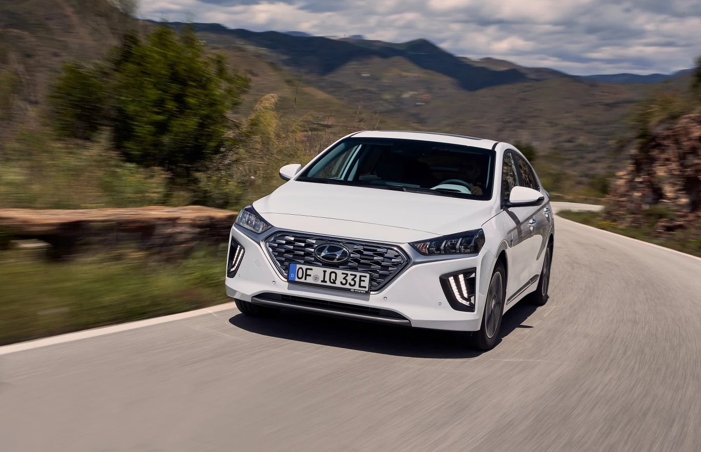 Hyundai Ioniq Hyundai Ioniq