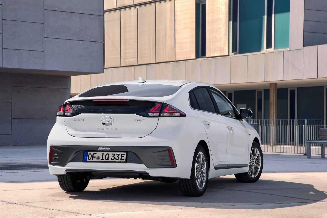 Hyundai Ioniq Hyundai Ioniq
